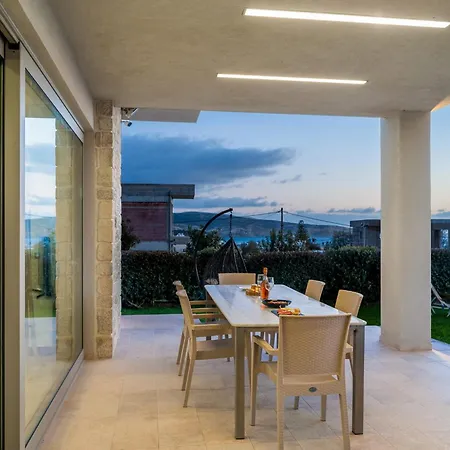 Diamond Dream 4 Apartment *